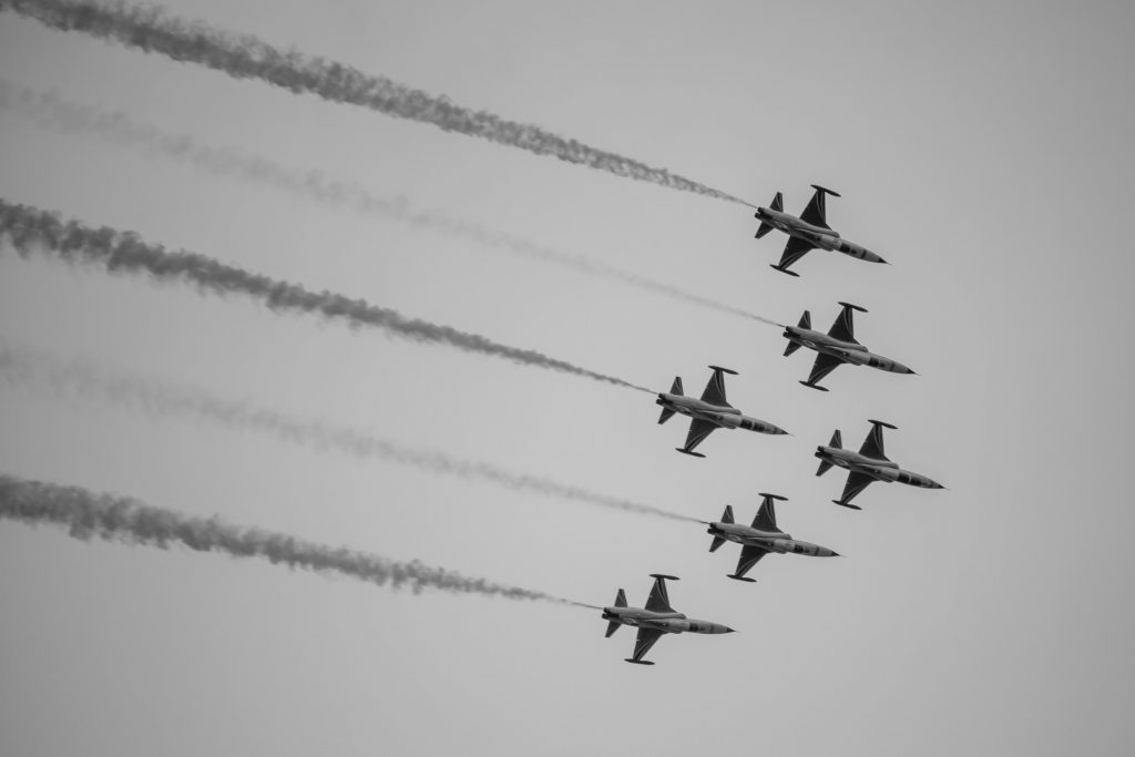 Mengawasi Kualitas Udara
Foto oleh Kaan Durmuş: https://www.pexels.com/id-id/foto/penerbangan-langit-militer-angkatan-udara-12719607/